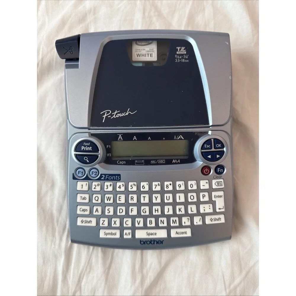 Brother P-Touch PT-1880 Electronic Label Maker Tested Powers On Works